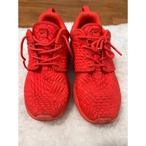 Nike Roshe One Dmb Bright Crimson Limited Edition Sneakers Size W7